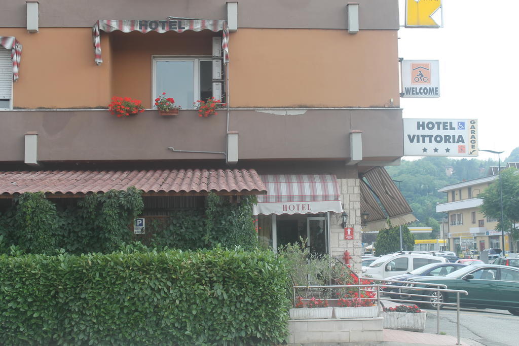 Albergo Vittoria Ovada Exterior photo